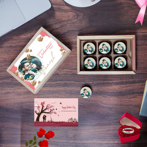Surprising Valentine's Day gift box personalized with photo on box and chocolates (with photo printed chocolates)